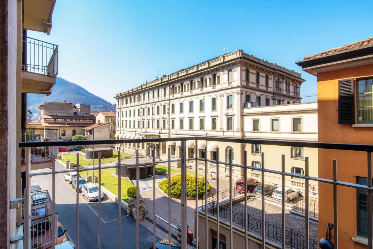 Ferienwohnung Piazza Roma - The House Of Travelers Como Exterior foto